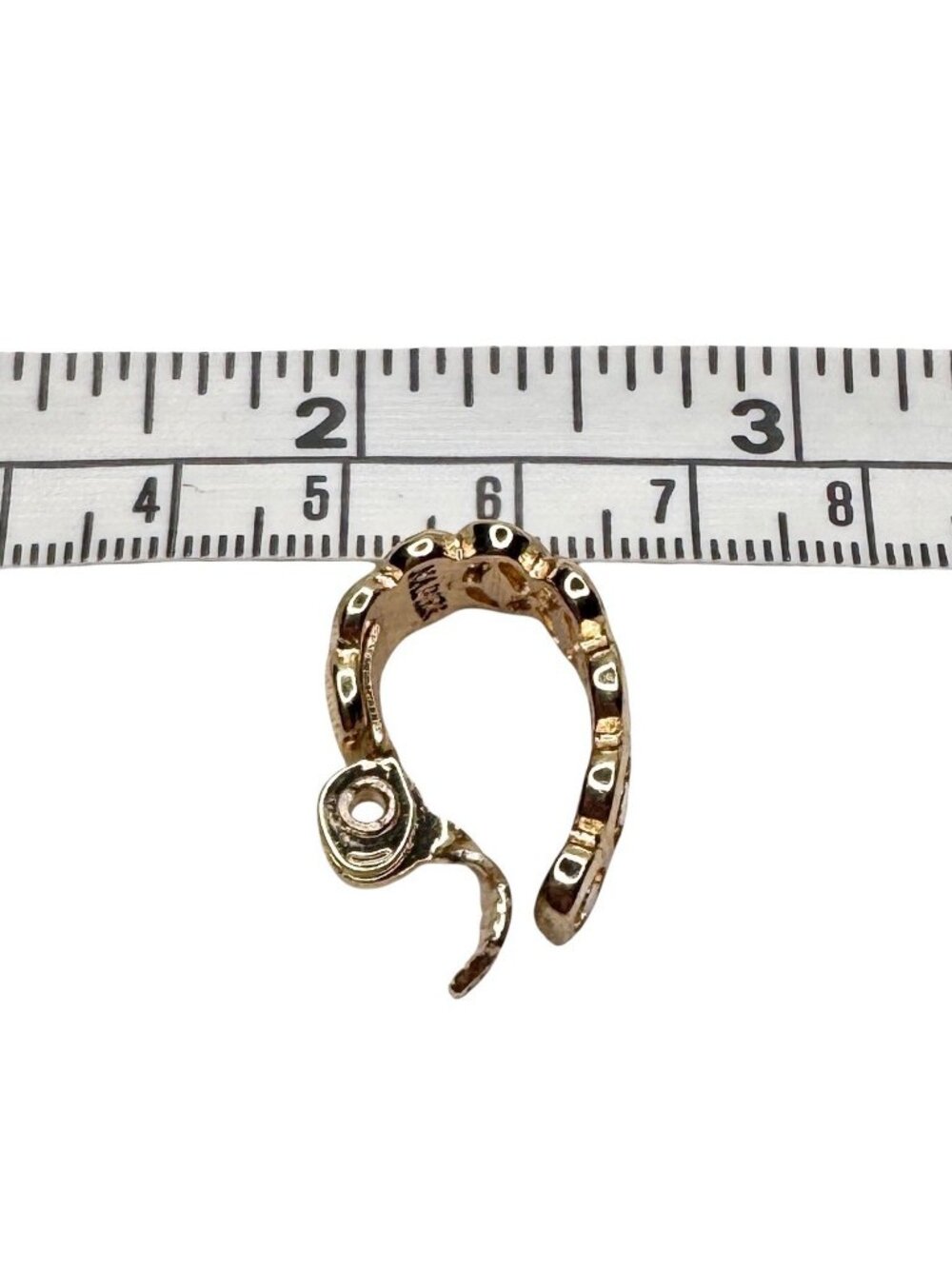 Napier Earrings Open Oval Pattern Design Hoop Gold Silver Toned Clip Vintage HMN - Picture 14 of 14